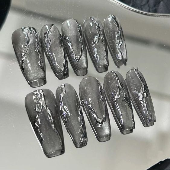 metallic press on nails