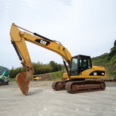 Used Excavator Caterpillar 320D Machine.jpg