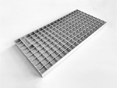 Whats the contents of stainless drainage system?